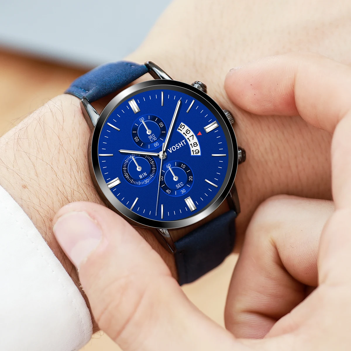 Часы мужские спортивные деловые кварцевые из нержавеющей стали с кожаным