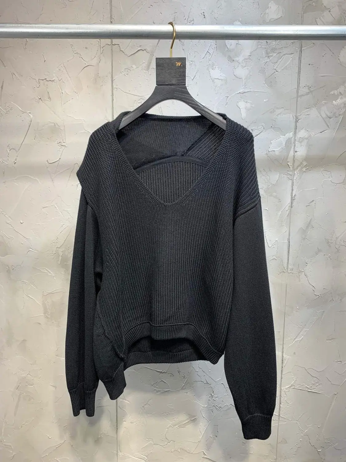

Chic autumn new women V neck knitted sweater female casual pullover sweater 2 color ddxgz2