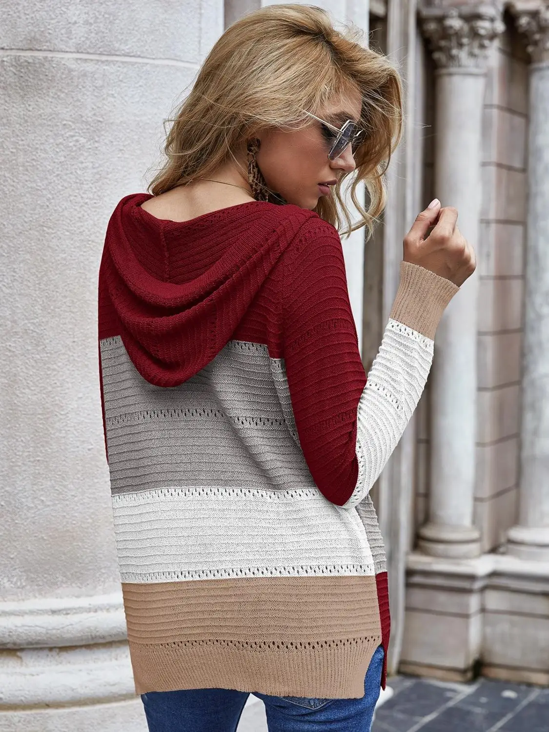 

2020 autumn and winter women's long-sleeved loose hollow contrast color knitted sweater hooded sweater