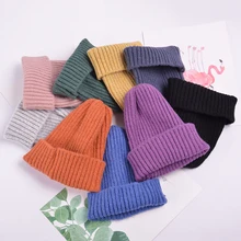 Женские шапки бини, новинка, одноцветные вязаные теплые мягкие модные шапки, простые женские шерстяные Повседневные шапки в Корейском стиле, элегантные универсальные шапки бини