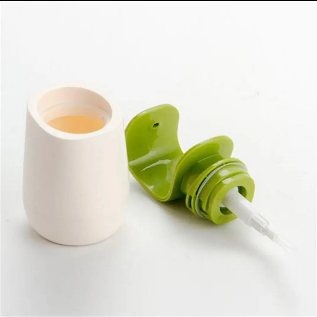 Convenient C Shaped One-handed Hand-pressing Hand Sanitizer Bottle Soap Dispenser Hotel Bathroom Shampoo Shower Gel Bottle Convenient C Shaped One-handed Hand-pressing Hand Sanitizer Bottle Soap Dispenser Hotel Bathroom Shampoo Shower Gel Bottle