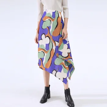 

2020 autumn new women's printed skirt Miyak fold Fashionable personality printed pleated asymmetrical large slit skirt