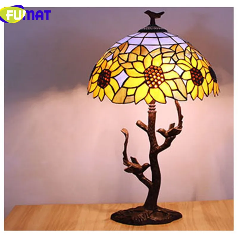 FUMAT Tiffanylamp настольные лампы Pteris Staiend стеклянный абажур для спальни прикроватные лампы светодиодный домашний арт-деко Свадебный Настольный светильник - Цвет абажура: Yellow Sunflower