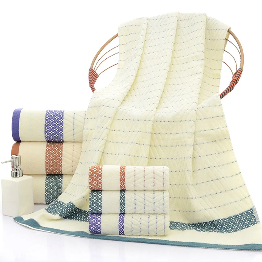 Набор толстых полотенец с геометрическим рисунком 100% хлопок в полоску|Наборы