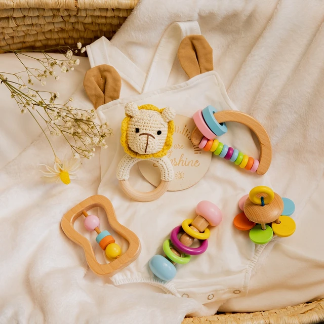 5Pcs Baby Wooden Rattle Toy Set Newborn Montessori Music Preschool Teaching Aids Non-toxic Beech Teether Toys Kids Box Gift 2