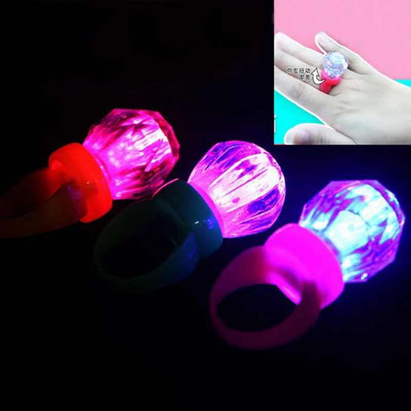 

Cool LED Light Up Jelly Artificial Diamond Rhinestone Rings Glow Blinking Party Glow Ring Wedding Decoration Rave Party