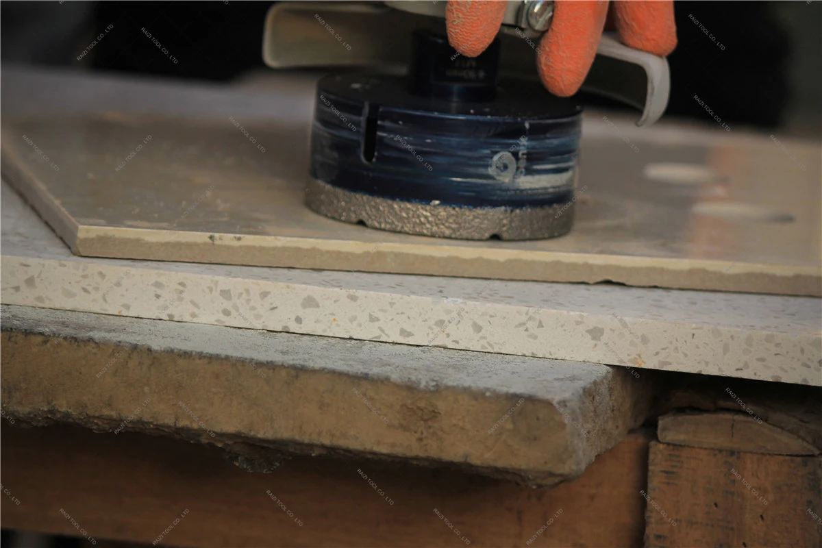 Raizi вакуумной пайки Алмазное покрытие ядро отверстие пилы сверла для фарфоровой плитки, керамики, гранита, мрамора камня, бетона 1 шт