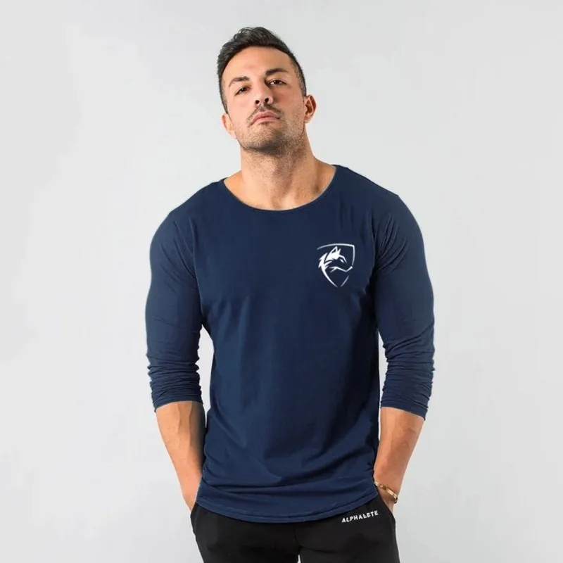 Мужская Повседневная футболка Alphalete черная белая с круглым вырезом и длинными