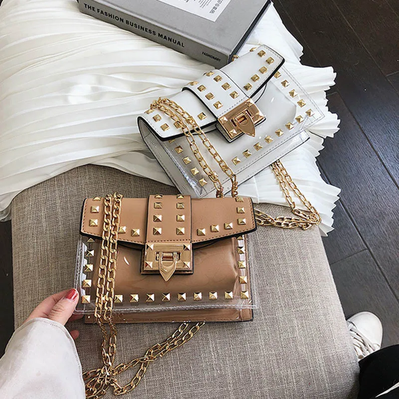 10553255546_1964996055