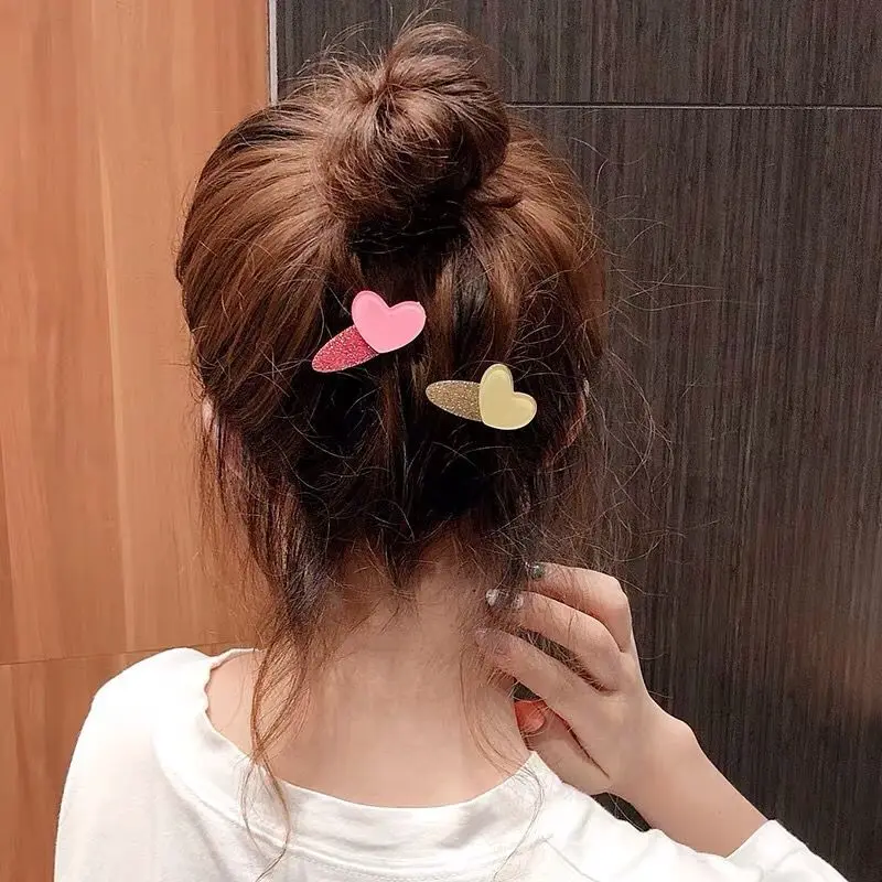 

M MISM Acrylic Hair Clips For Women/Girls Colorful Heart Start Hairpins Shining Barrettes Hair Accessories Korean Design Fashion