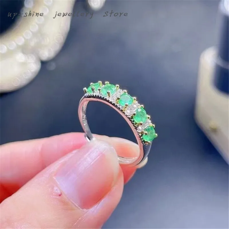 Nuovo Anello Con Smeraldo Naturale, Anello Da Donna In Argento 925, Squisitamente Realizzato, Elegante E Generoso Nel Design