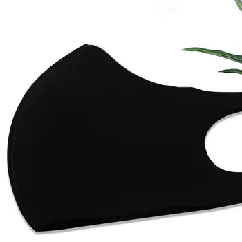 

30 Pcs Black Color Fashion Disposable Mouth Face Mask Breathing Mask Cycling Anti Dust Dust-Proof Mask
