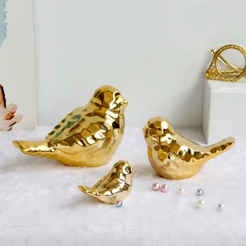 

3 Sizes Nordic Ceramic Gold Bird Figurine Animal Statue Jewelry Home Decoration Living Room Table Decoration
