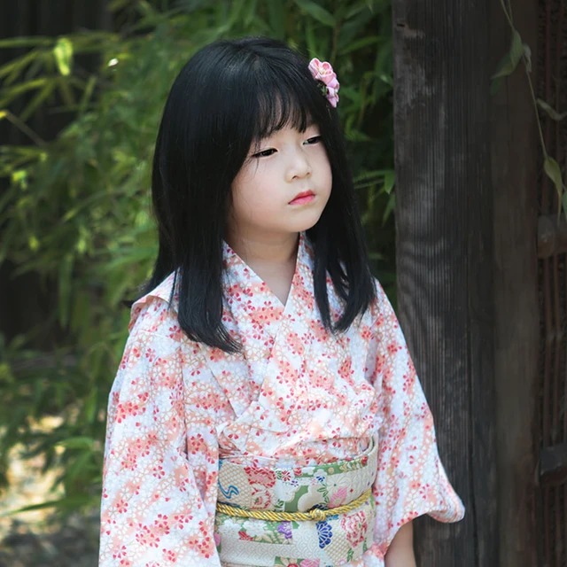 子供のための日本の綿の着物スーツ、女の子のウナタ、ピンクの花柄 