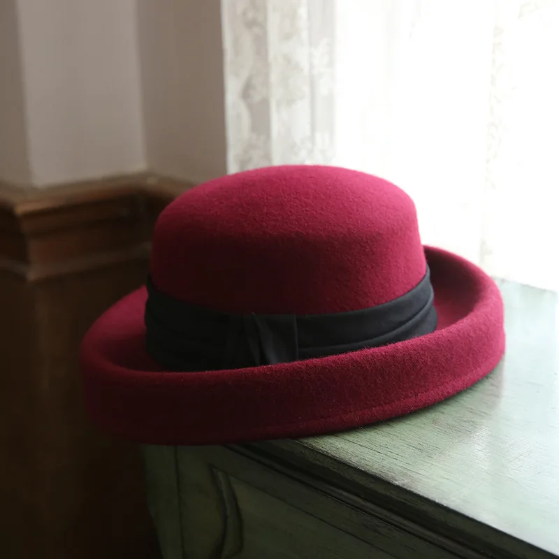 Retro Pure Woolen Japanese/Korean Style Fedoras Red Jazz Hat Fall/Winter Hats For Women Fascinators Hats Jockey Club Casual Wear - Цвет: Wine Red