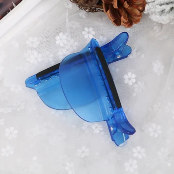 

2pcs 2 IN 1 Heat Insulation Protector Shield+Sectioning Hair Clips for Hairdressers Pro Salon Tools for Hair Extension