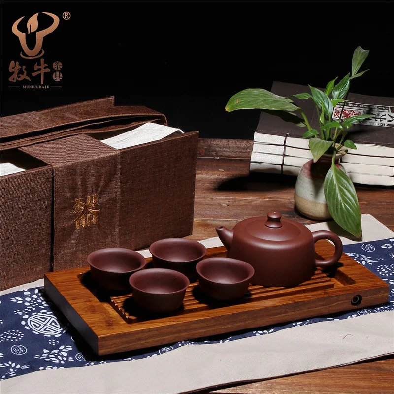 

Yixing Clay Kung Fu Tea Set with Tea Tray Whole Set Customizable Wholesale Bamboo Box Travel Tea Set