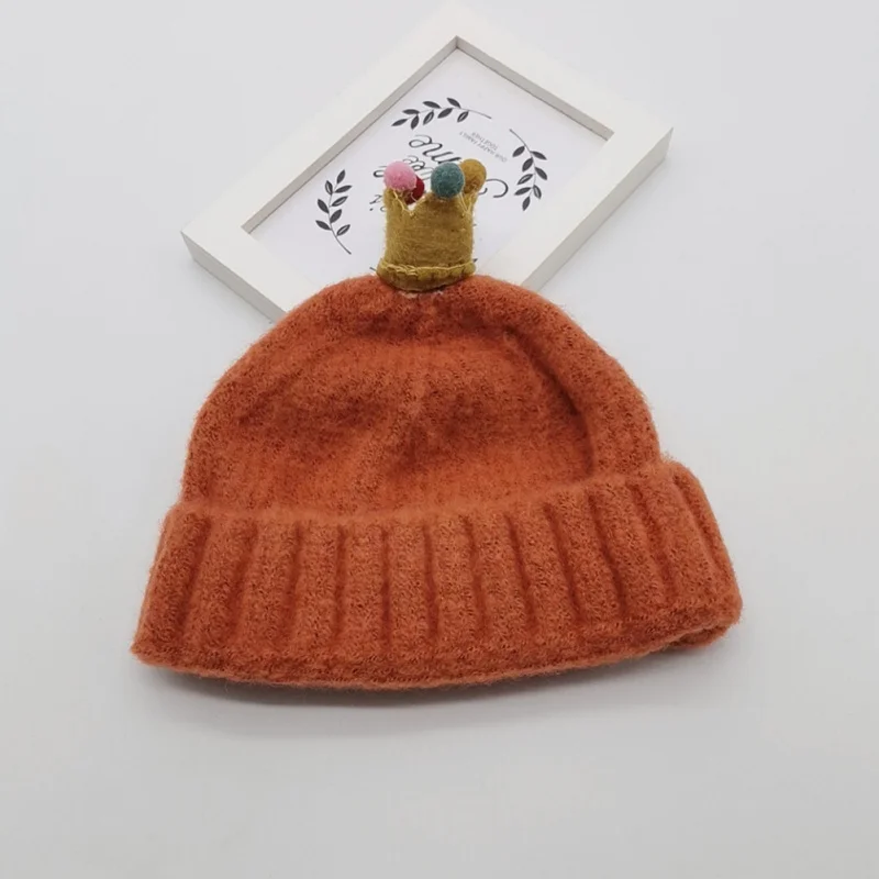 Милая теплая детская корона для мальчиков и девочек; сезон осень-зима; дизайнерские шляпы; шерстяные шапки с отворотом