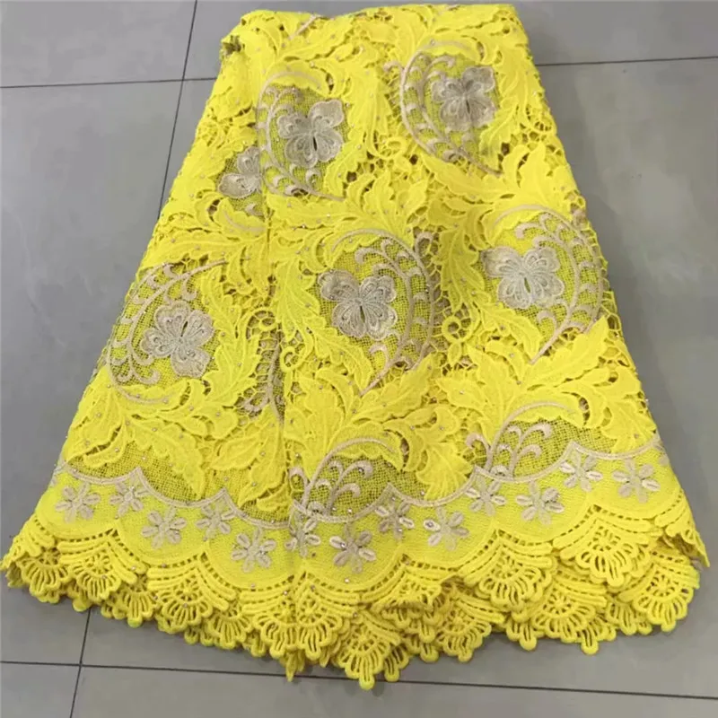 

Newest design African guipure lace fabrics High quality beautiful embroidery water soluble lace fabric for party dress!AE26