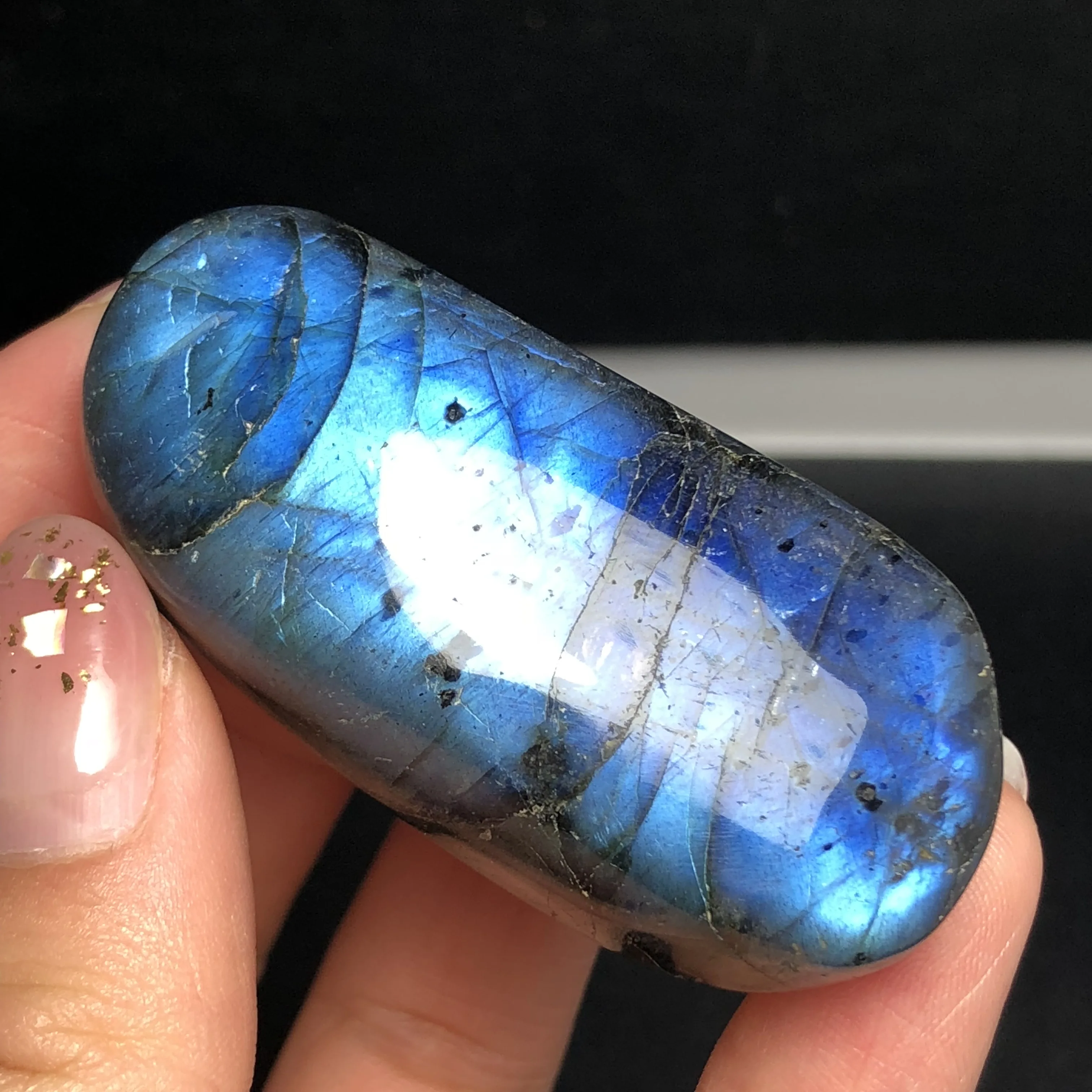 unique!Natural high light blue labrador mineral massage, meditation reiki healing