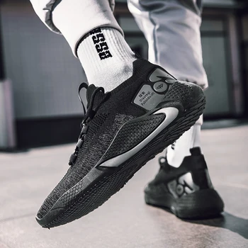 

Male Mesh Sports Shoes Lightweight Running Shoes Comfortable Anti-Skid Walking Marathon Shoes Men Fly Knit Sneakers Breathable