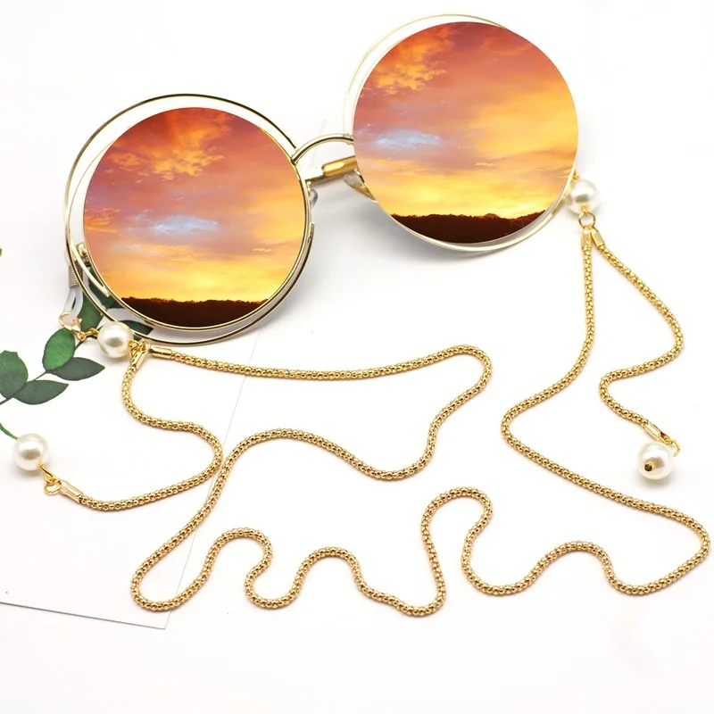 

Glasses Chain Hanging Neck Non-slip Handmade Corn Chain Retro Court Wind Glasses Lanyard Imitation Pearl Hanging Chain