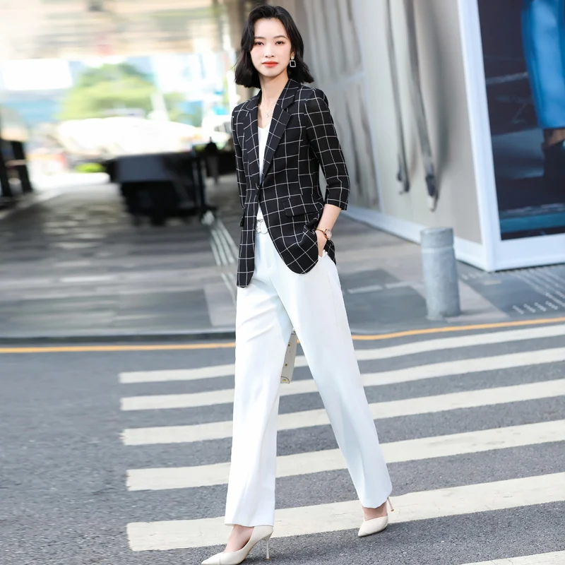 10 Interview Outfit Ideas to Help You Land Your Dream Job