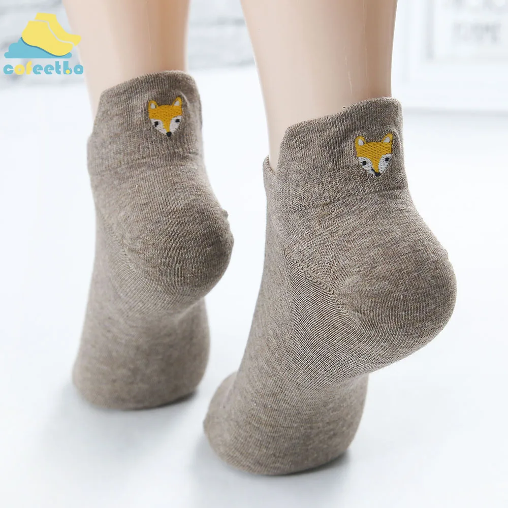 Милые женские носки с вышитым мультяшным лисьим медведем короткие зимние