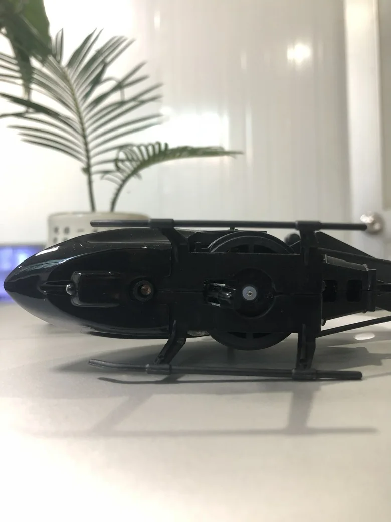 Hot Selling Sensing Helicopter Airplane Remote Control Shining Sensing Airplane 3 Seconds Start Suspension Induction Vehicle