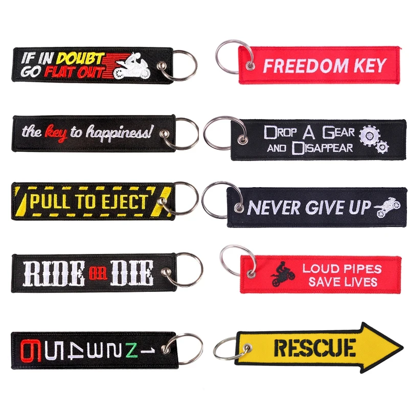 

Fashion Embroidery Car Keychains Never Give UP Double Side Tag Novelty Keychain for Motorcycle Keys Keyring Men Boyfriend Gift