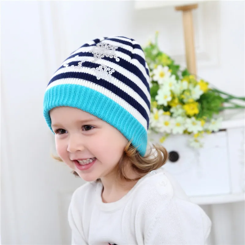 blue hat Новая модная детская шапочка, горячая штамповка, полосатая вязаная детская шапка, Осенняя детская шапка для девочек, зимняя теплая детская шапка - Цвет: blue hat