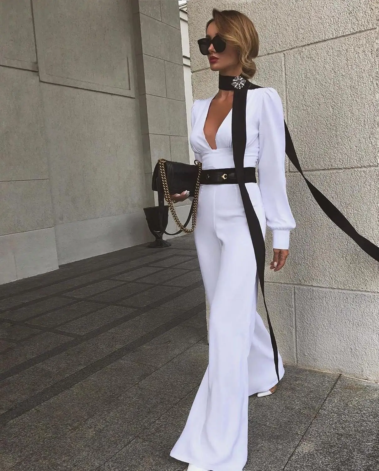 

v-neck Lantern sleeve straight tube jumpsuit