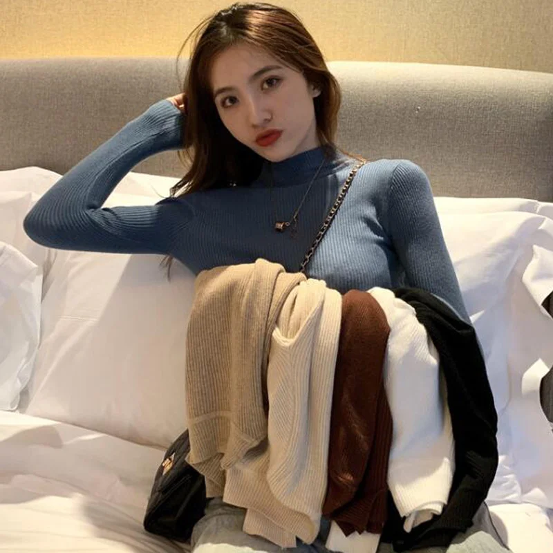 Женский свитер с длинным рукавом черный облегающий в Корейском стиле на осень и