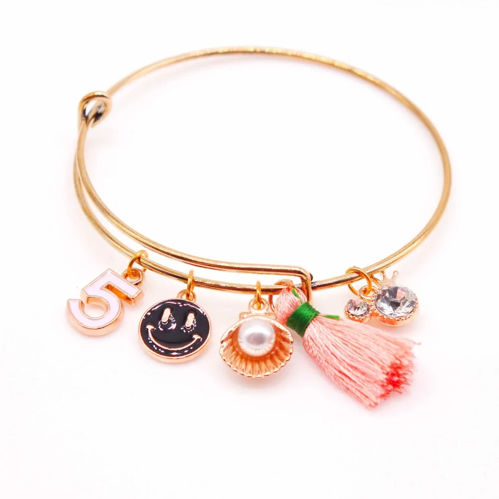 2017-Selling-Bracelets-With-Sweet-Smiling-Face-Lucky-Numbers-Meters-West-Tassel-Charm-Shell-Pearl-Jewelry (3)