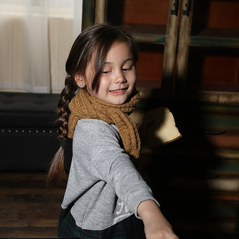 Модный детский шарф для мальчиков и девочек, теплый утолщенный маленький шарф, вязаный шарф в Корейском стиле для мальчиков и девочек на осень и зиму