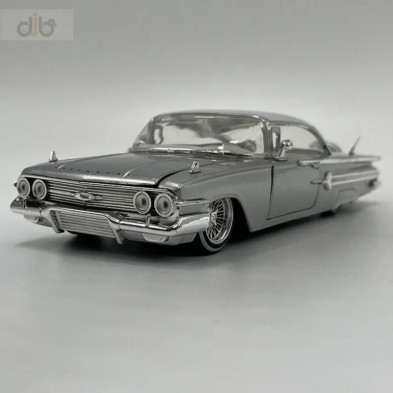 Модель игрушечного автомобиля 1:24 коллекционная миниатюрная копия Chevy Impala 1960 |