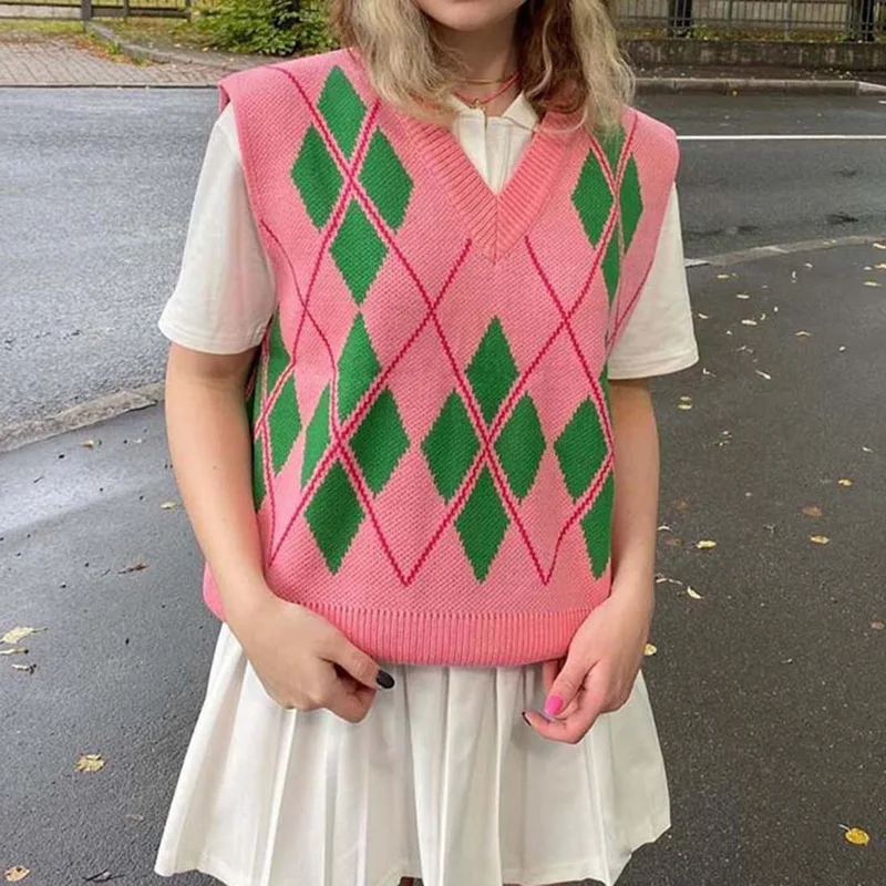

2020 Autumn Argyle Plaid Knitted Oversized Sweater Vest Girls England Preppy Style Sexy V Neck Casual 90s Pink Cute Jumpers