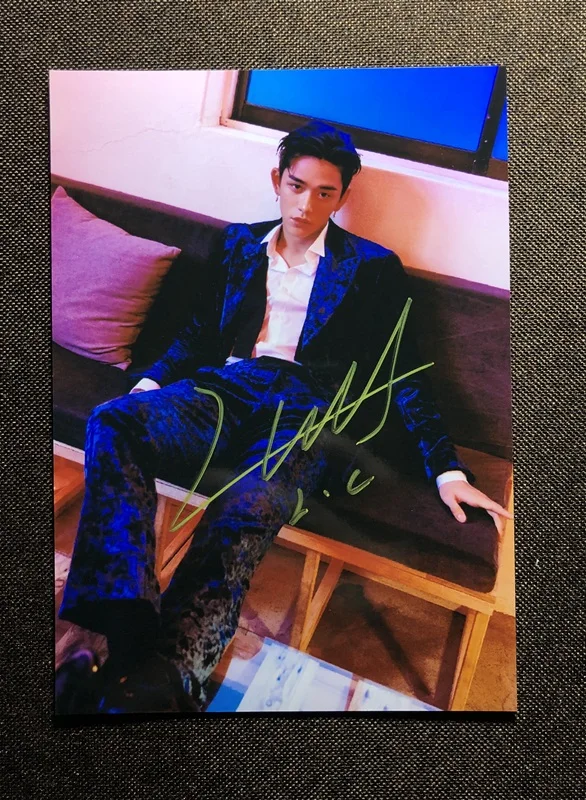 1 Ручной подписанный SuperM Lucas фото с автографом 5*7 K-POP 7 версий 092019N - Цвет: 1