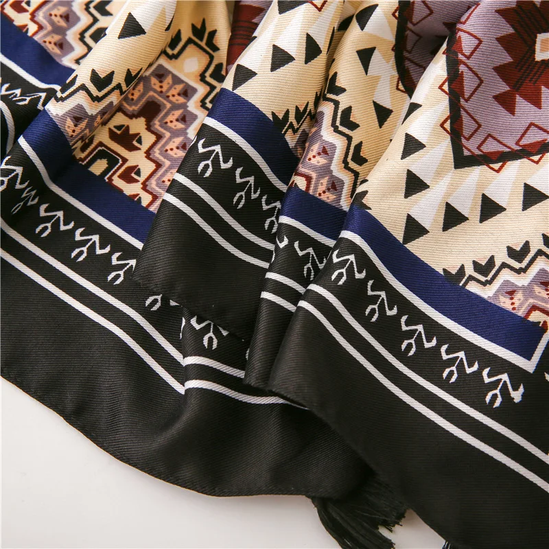 11411767721_906224695