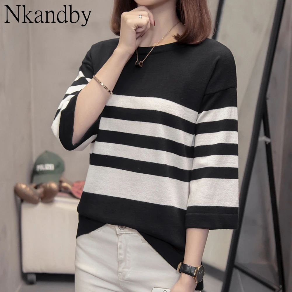 

Plus Size Knitted Tops T Shirt Women Casual Loose Three Quarter Sleeve Split Street Style Oversized Korean T-shirt Thin Knitwear