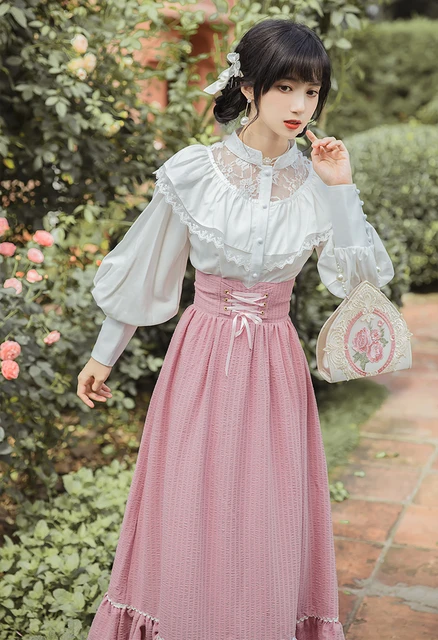 Stylish Pink Lace Skirt and White Lace Top Outfit