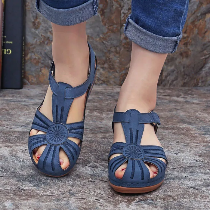 Outdoor beach gladiator sandals women's holes shoe wedges platform casual comfortbale ladies invisable height sandals brown