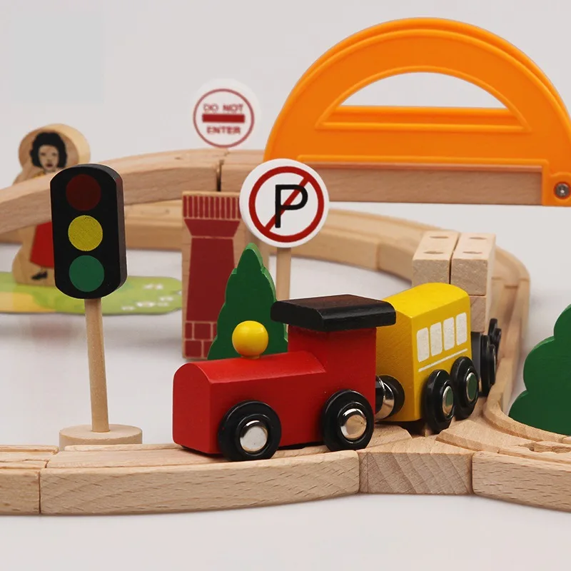 Wood 78 Pieces Small Train Camera Track Car Toy Children DIY Assembled Building Blocks City Traffic Camera Track Scene