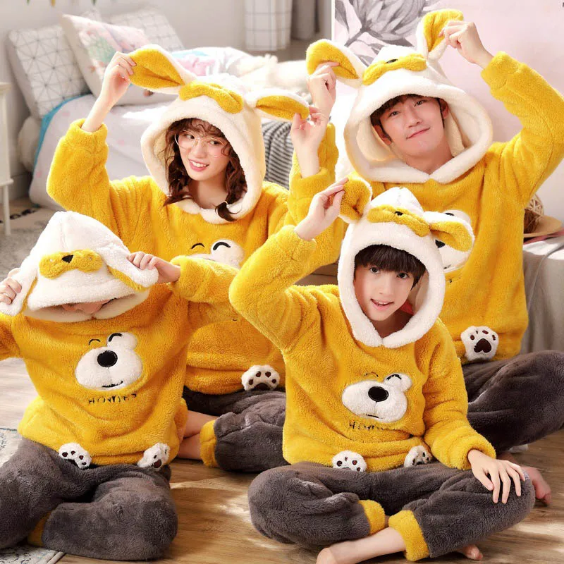 Пижама унисекс для взрослых и родителей; Пижама с милыми животными из мультфильмов для мужчин; зимняя домашняя одежда для семьи; фланелевая теплая одежда для сна с капюшоном - Цвет: Bear