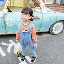 Детские 19 куртка для мальчиков на осень-зиму, стиль корейско-Стиль на гусеничном ходу для маленьких девочек буквами мультфильм ковбойские подтяжки брюки