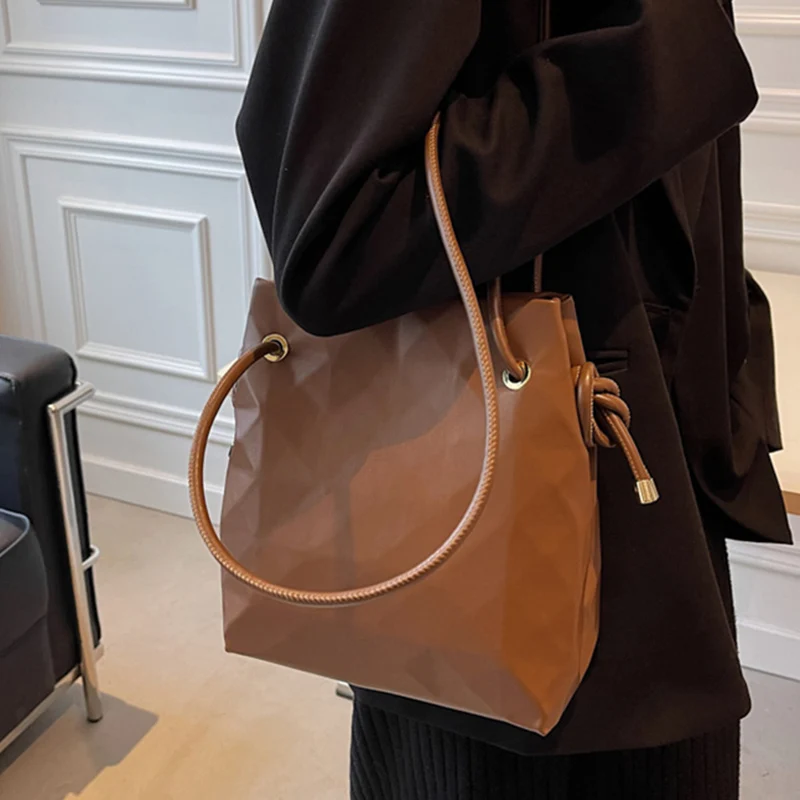 Корейские женские сумки на плечо из искусственной кожи новинка 2021 сумка-мешок