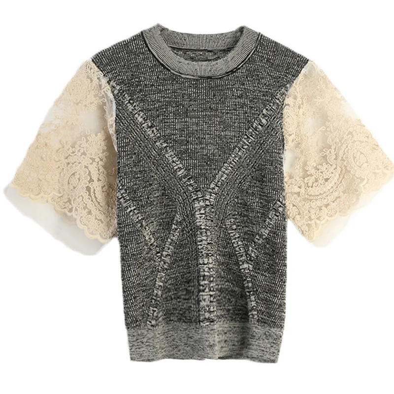 

2019 autumn and winter new women's simple round neck mesh stitching in the sleeves knitted sweater