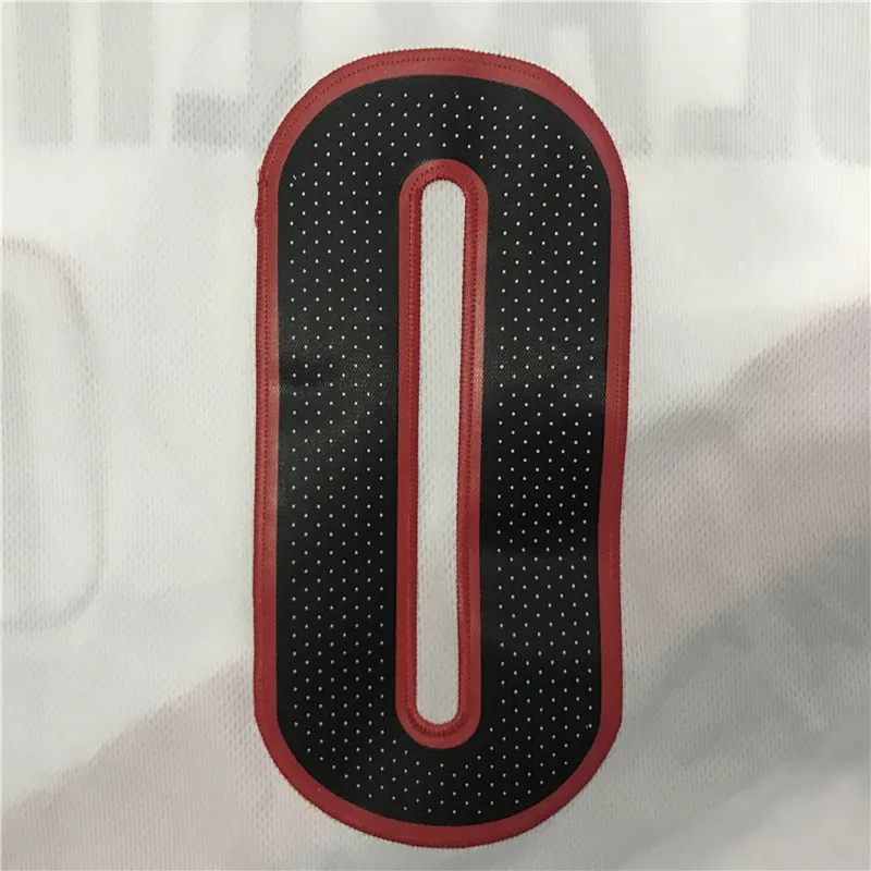 4. Баскетбольные майки Victor Oladipo