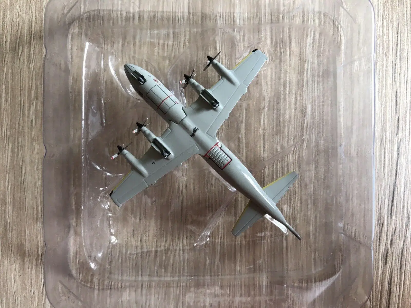 Herpa Lockheed P-3C Орион MFG3 50-летие 1/500 литой под давлением самолет модель самолета