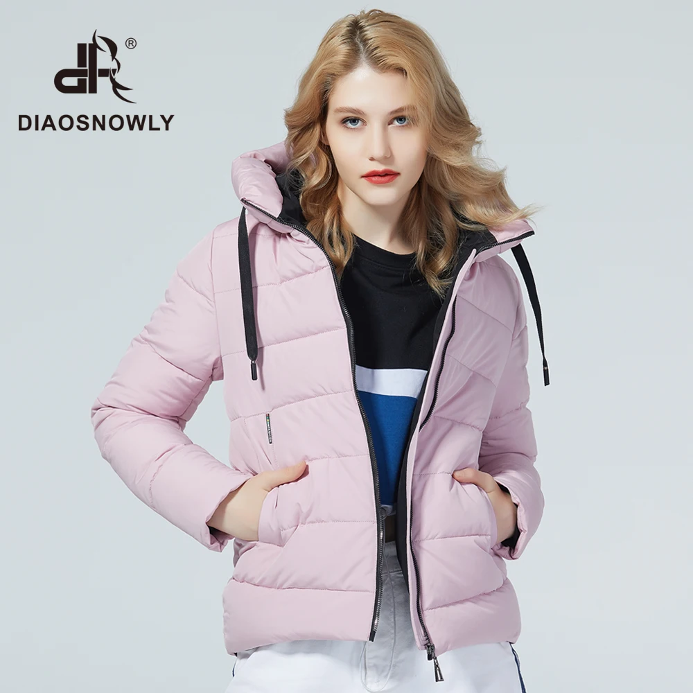 

Diaosnowly 2020 new winter jacket short coat woman winter fashion jacket and parka for women warm short outwear coat hooded winter clothing women 2020